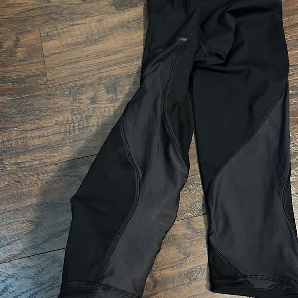 Lululemon Always Airy High-Rise Run Crop - Size 6 - Picture 12 of 16